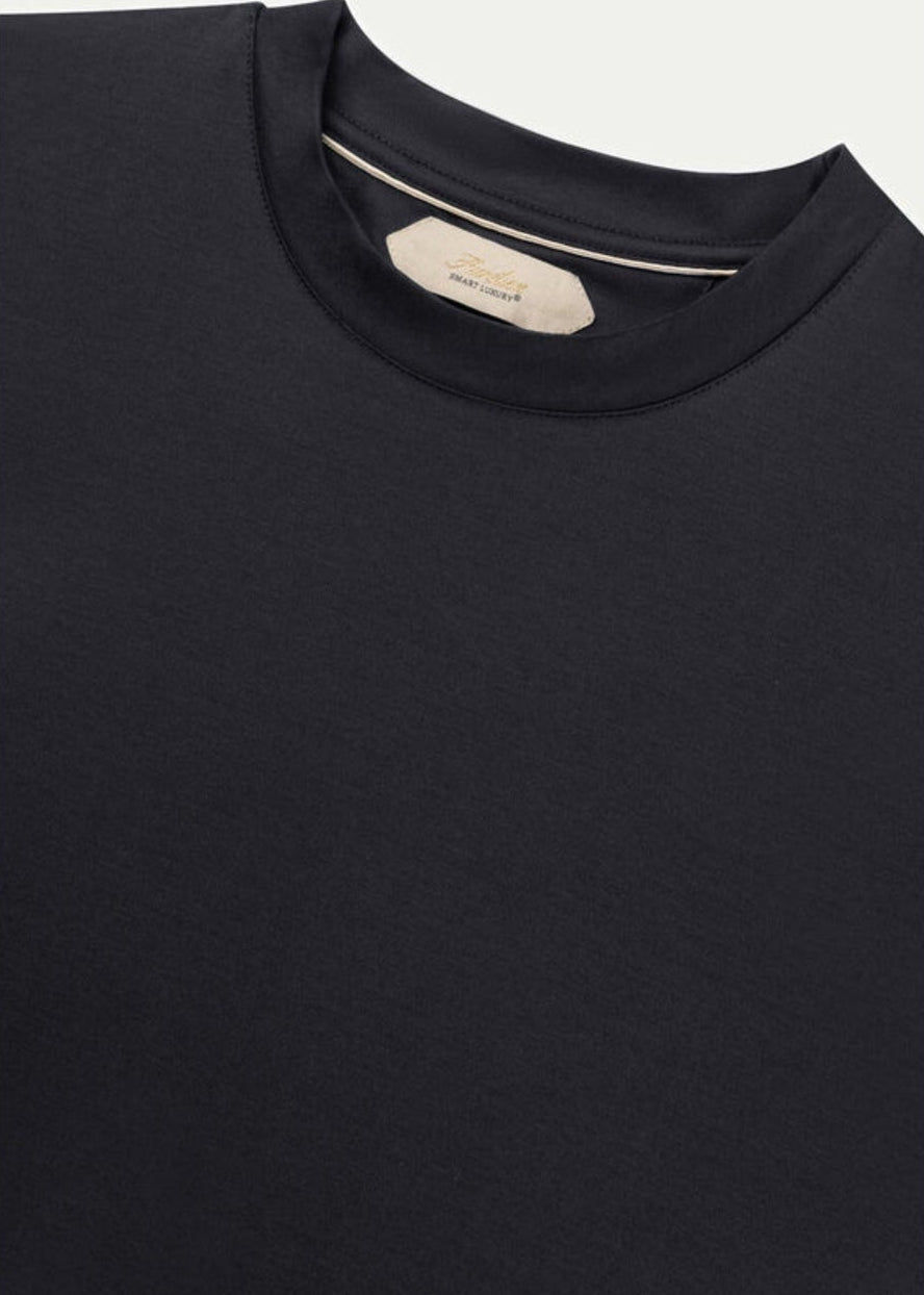 AUR1 T-Shirt-Black - Pop Up Concepts