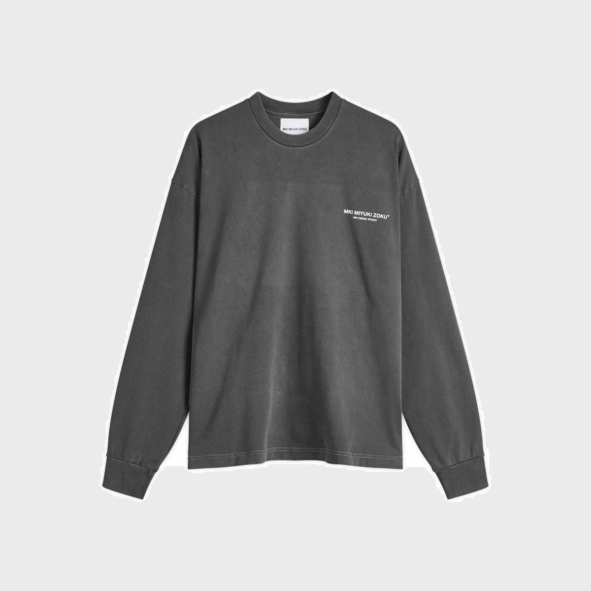 Design Studio Longsleeve T-Shirt-Pigment Black