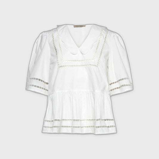 Scallop Edge Collar-White