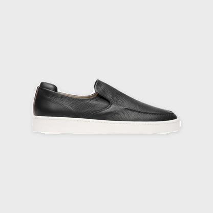 Slip-on Sneaker-Black - Pop Up Concepts